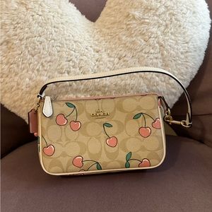 Coach Heart Cherry Nolita 19